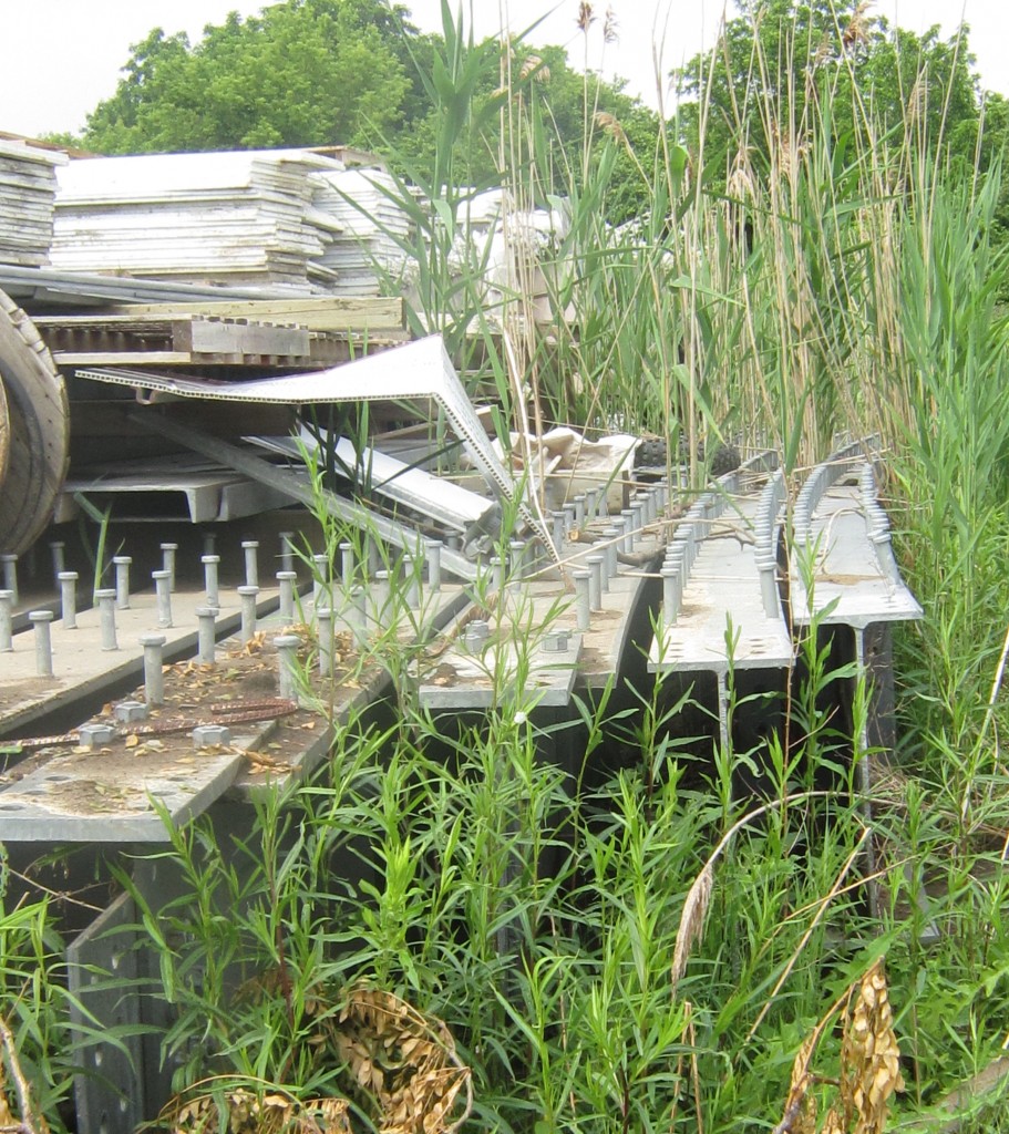 The current contractor isn't the first company to have problems with steel not passing tests. Original contract HSS has