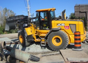 BMove front end loader bounces about