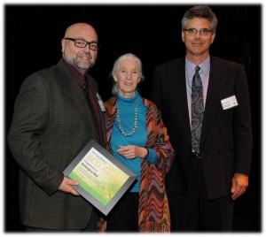 cc Paul Carvahlo (Burlington Mall Representative) with Dr. Jane Goodall and event sponsor, Joe Saunders of Burlington Hydro.