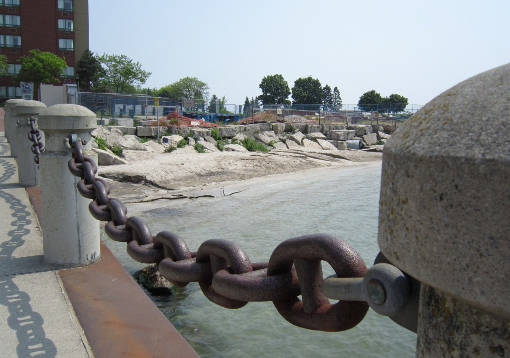 A natural beach created when land jutting out into the lake was formed - some think the "mini-beach should have a boat dock dropped into place.