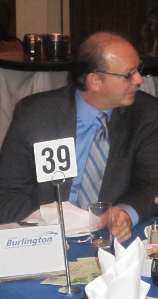 Fielding - lookinf left 39
