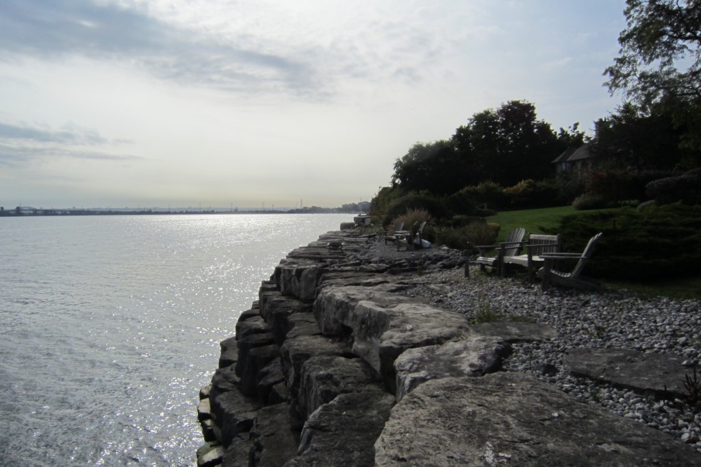 Lakeshore - foot of St Paul looking west