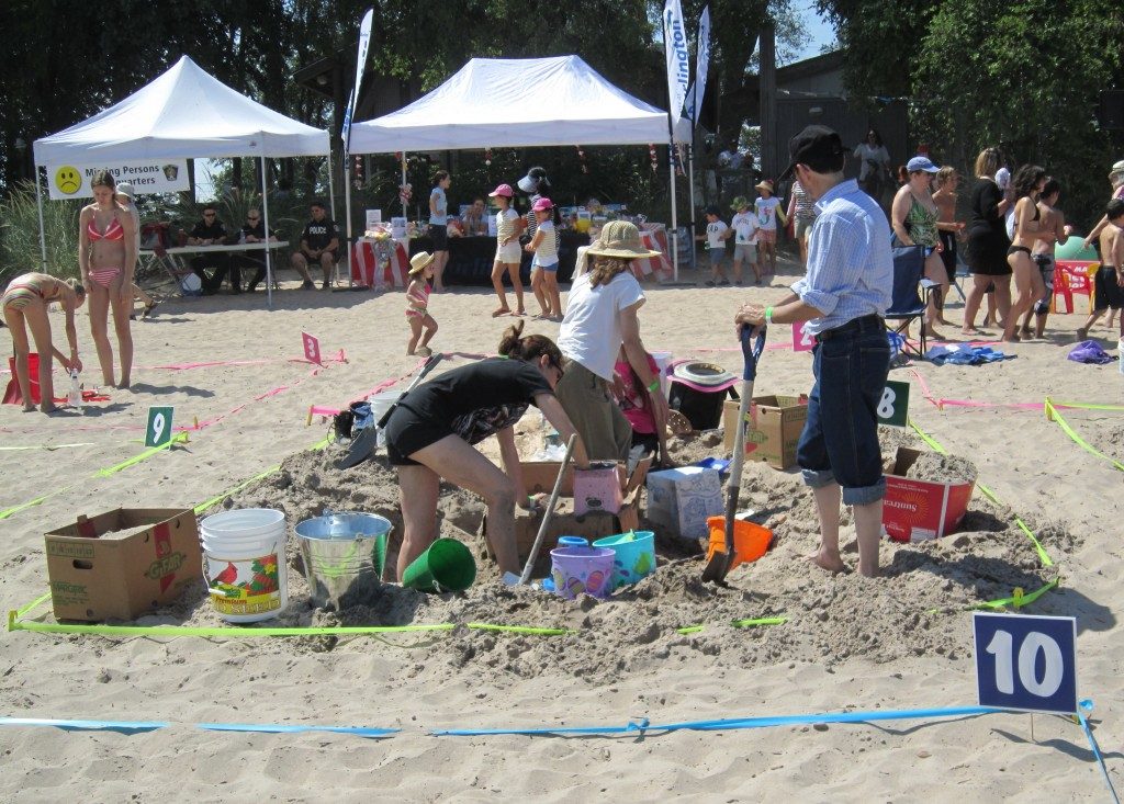 Beachway Chld-Fest-2013-Family-sand-castle-1024x733