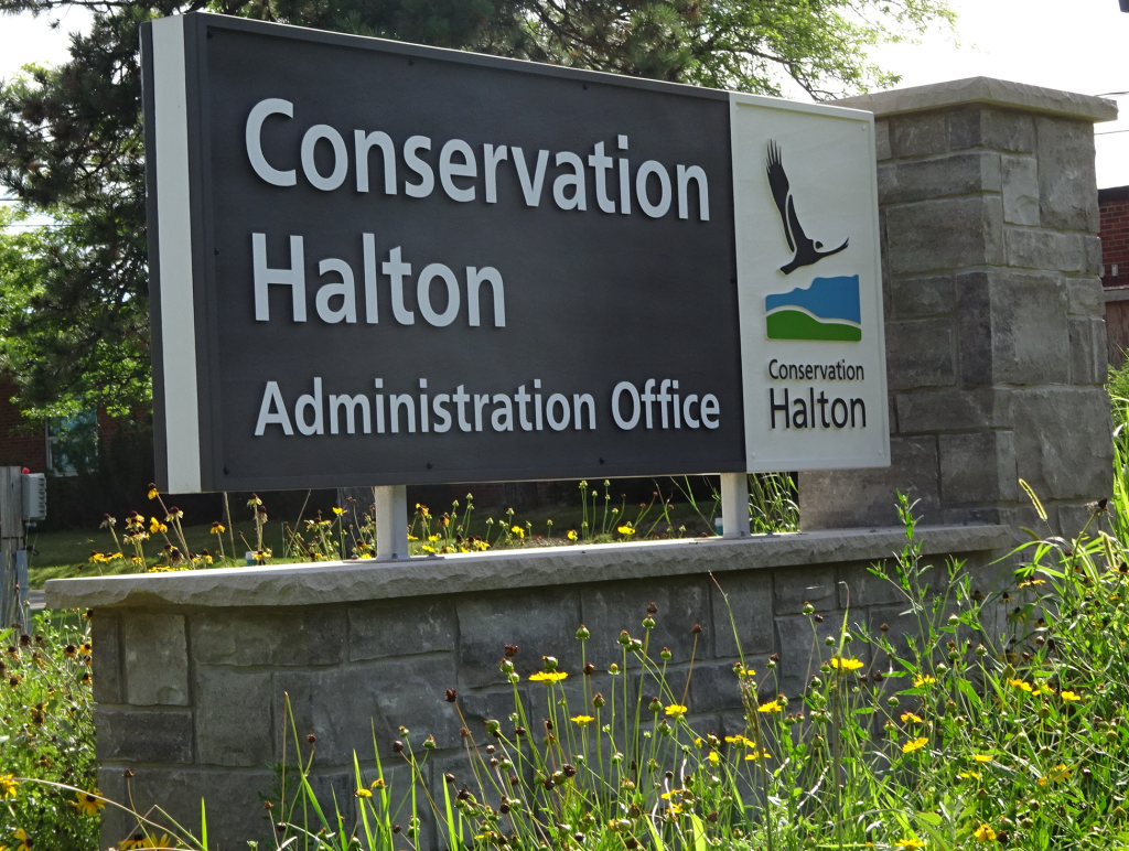 Conservation Halton sign - angle