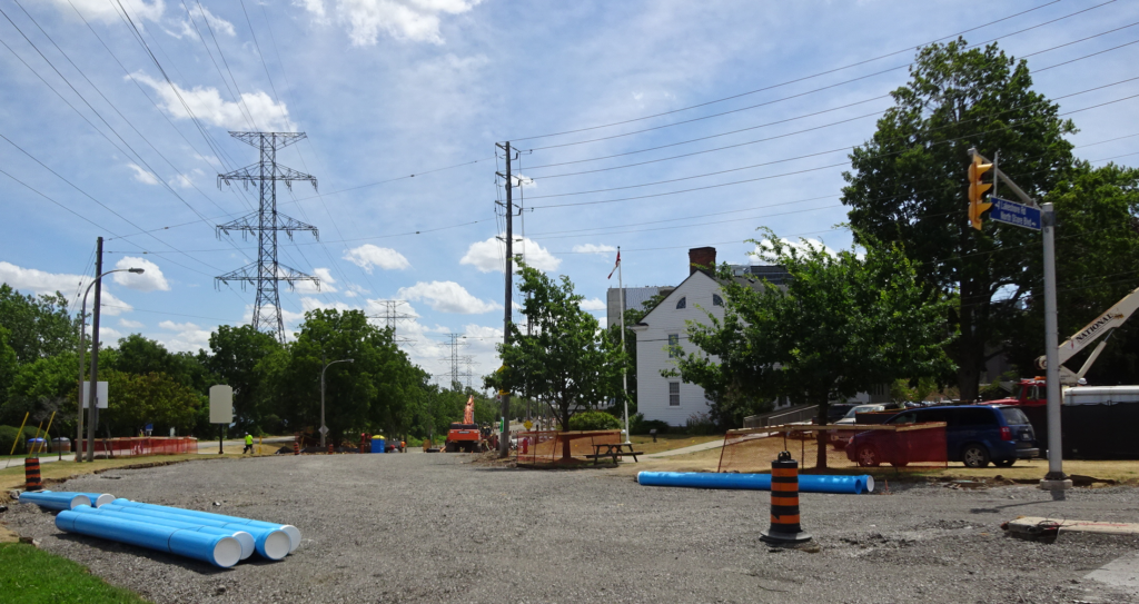 HOSPITAL - Lakeshore at Maple Ave