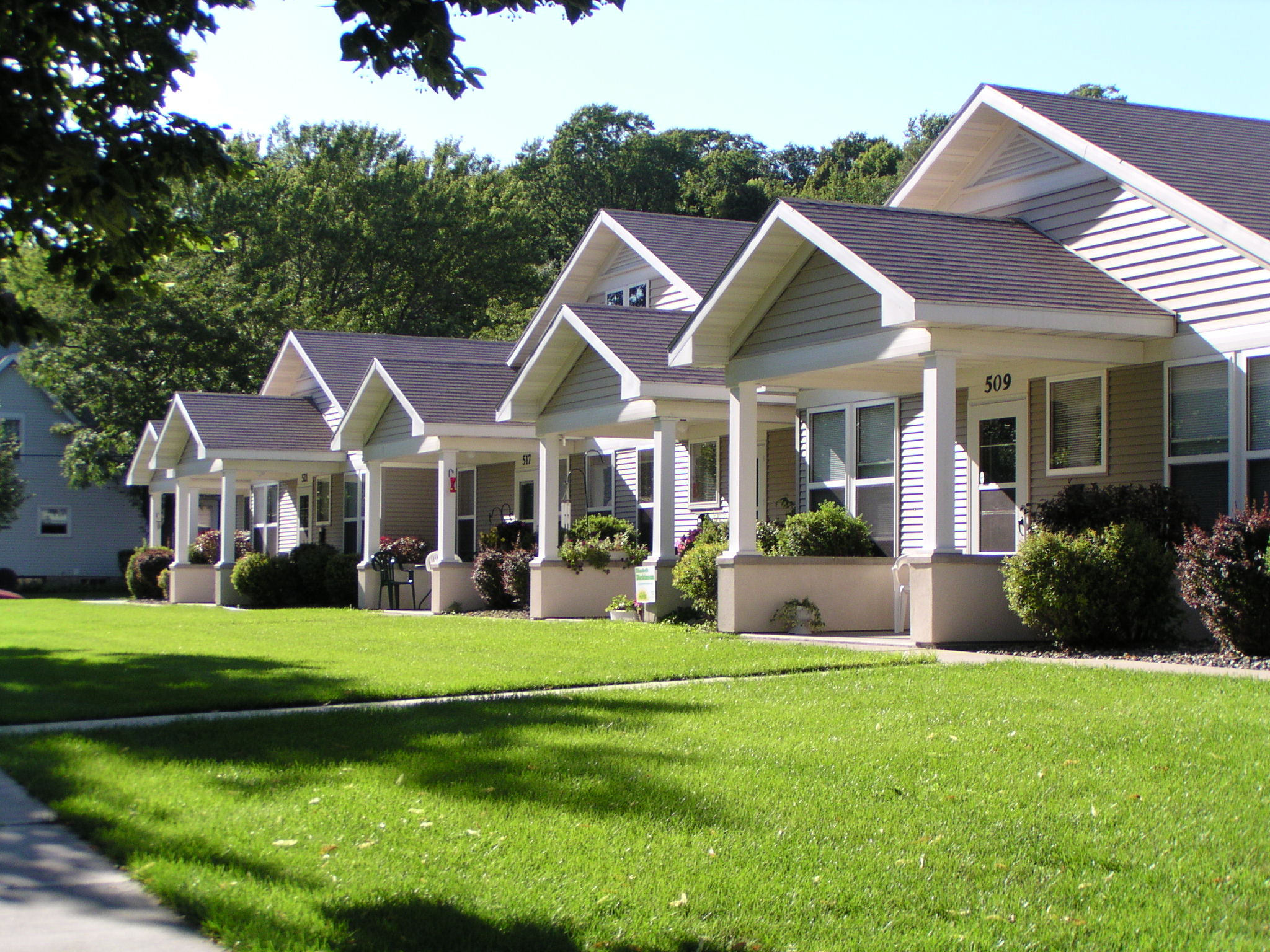 senior retirement apartments