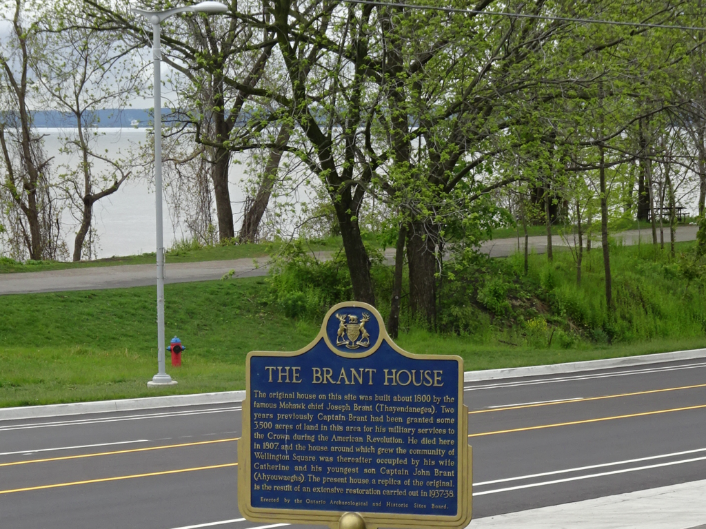 Museum Brant house sign