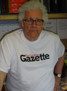 Pepper - Gazette shirt - no smile
