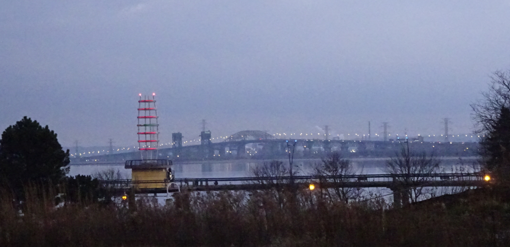 Skyline from Bridgewater at night