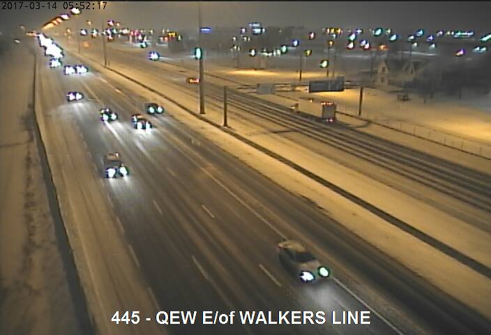 Snow 2 QEW btwn Walk and Apple