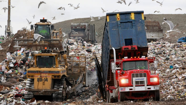 trucks - landfill-odor